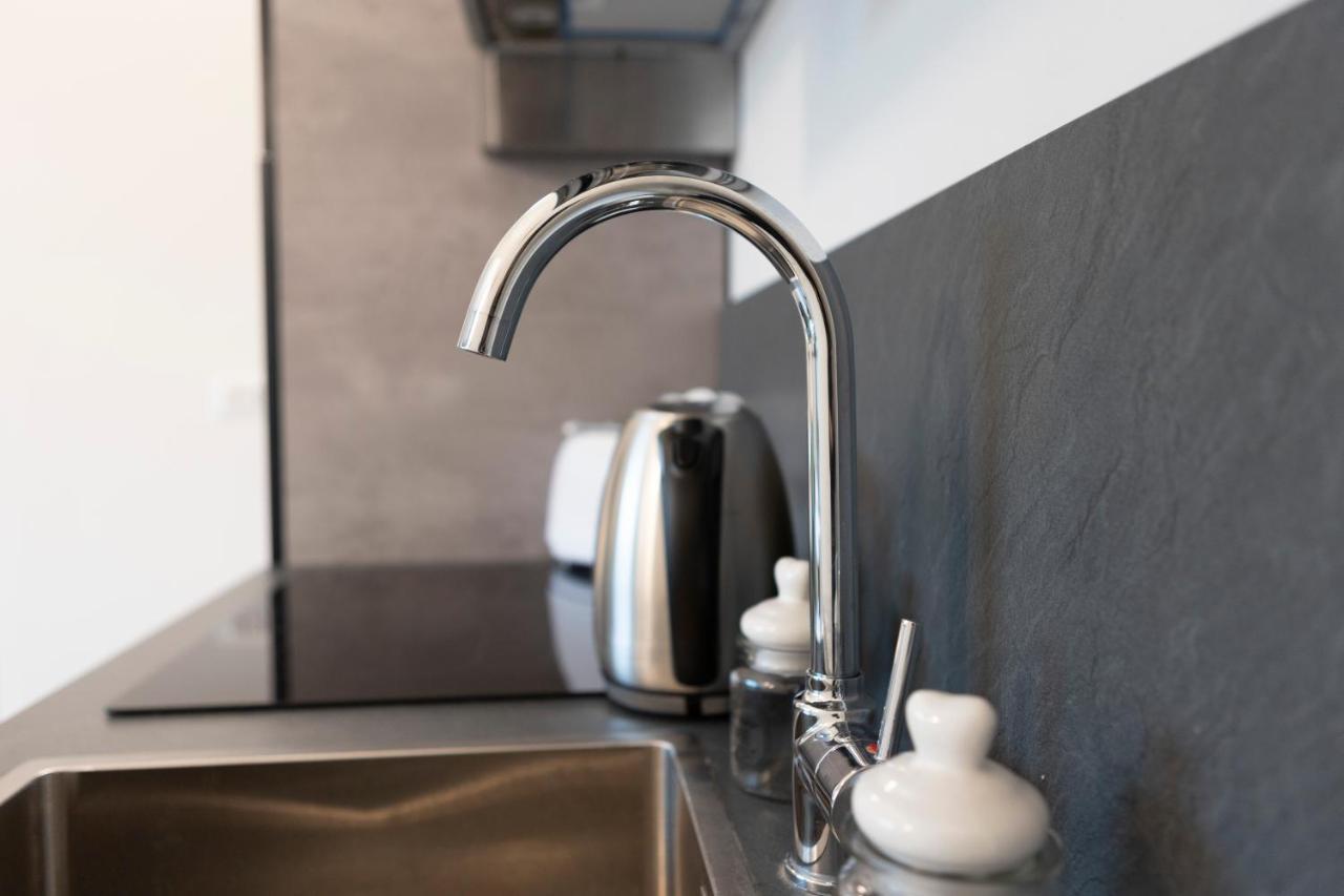 Santa Marta Apartments Milan Bagian luar foto