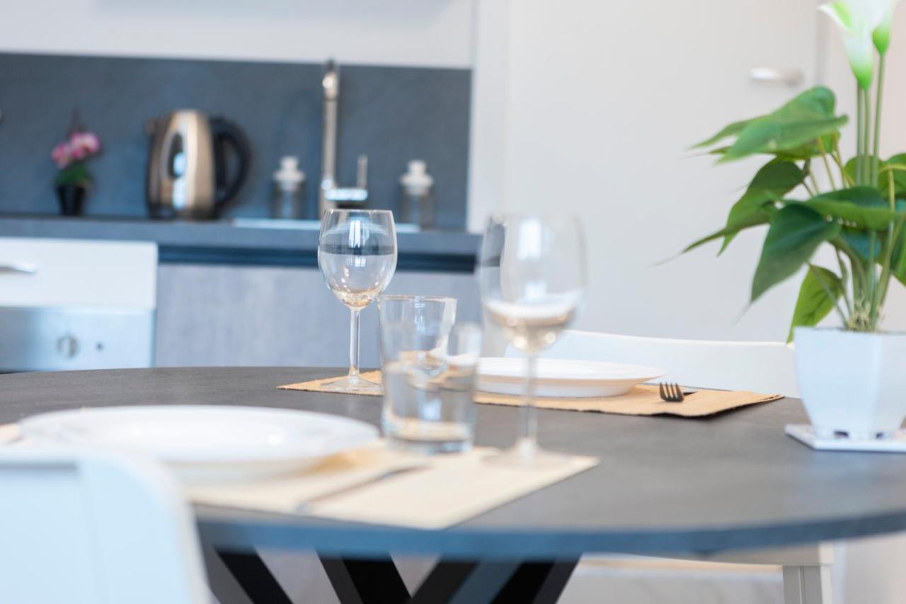 Santa Marta Apartments Milan Bagian luar foto